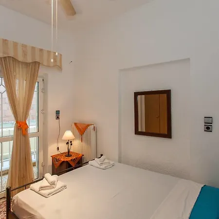 Froso On The * העיירה רתימנו