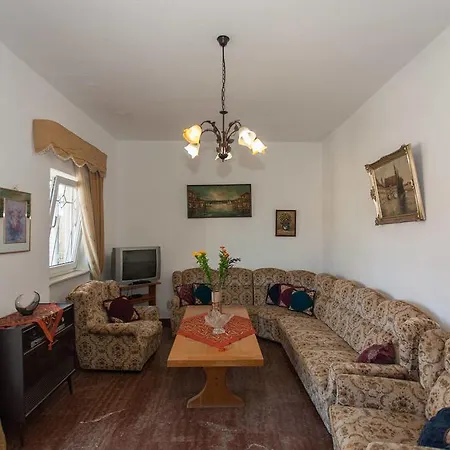 Apartment Froso On The *