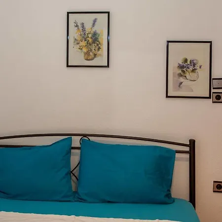 Apartment Froso On The