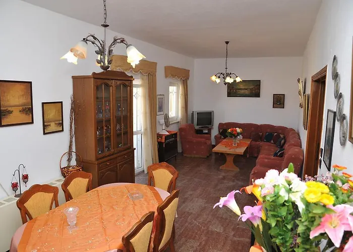 Froso On The Apartment