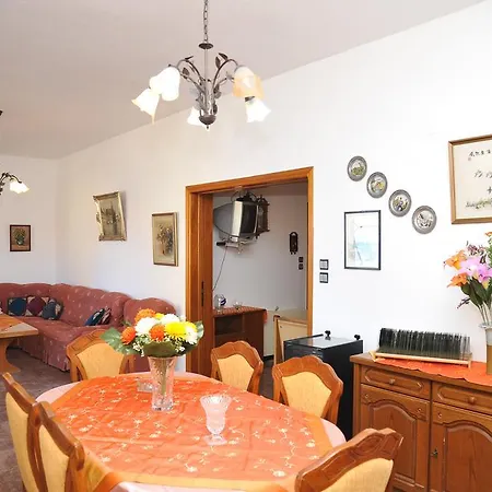 Apartament Froso On The